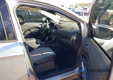 2017 Ford Escape Se from USA, damaged, VIN 1FMCU0GD5HUD19467